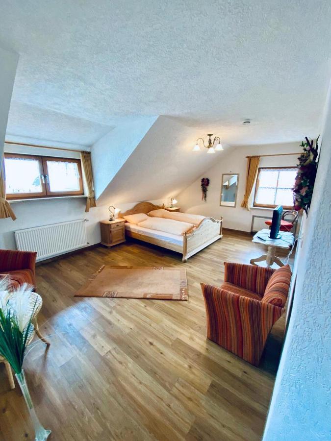 Pension Hirsch Seeg Exterior foto